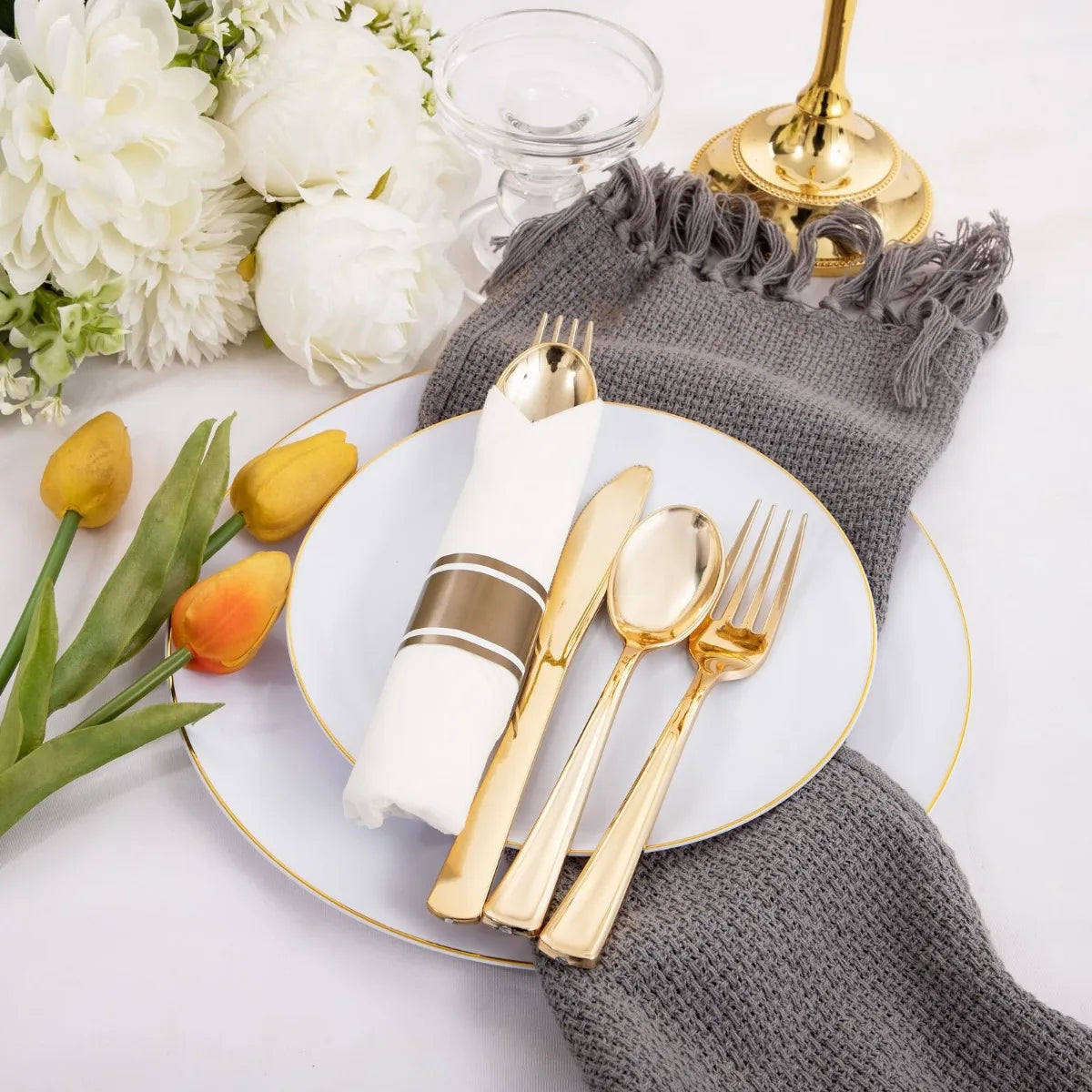 24pcs Pre Rolled Gold Plastic Silverware Sets Gold Cutlery Wrapped Disposable Utensils with Napkins for Parties Dinners Weddings